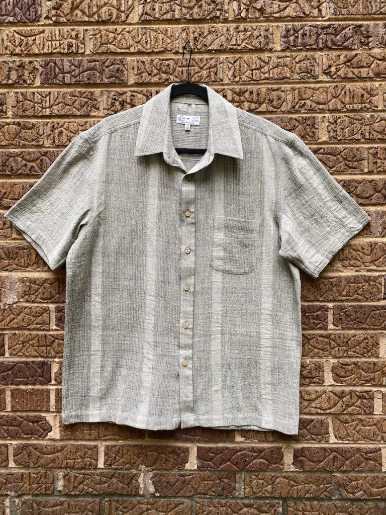 Made from an organic, rain-fed cotton handwoven by small-scale weavers in Kachchh, India. Cut and sewn in India by social-enterprise manufacturer WORK+SHELTER.